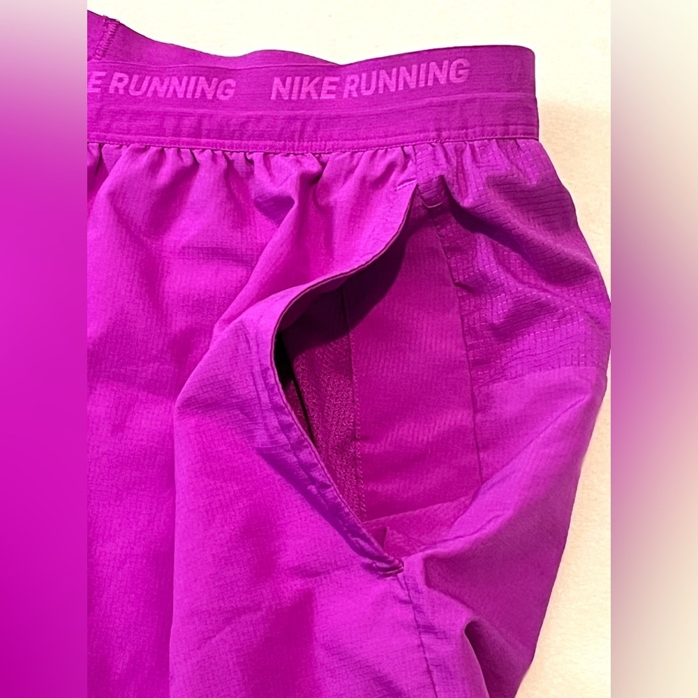 Nike Dri-Fit Women’s Fuchsia Athletic Running Drawstring Shorts Size Medium - Picture 5 of 16